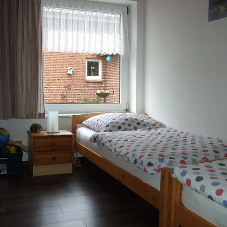 Nickelswarft 1 *