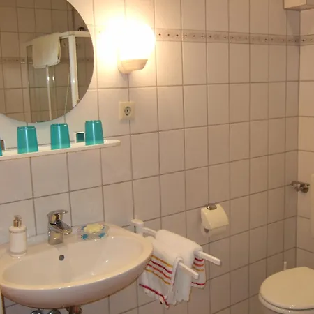 アパート Nickelswarft 1 *